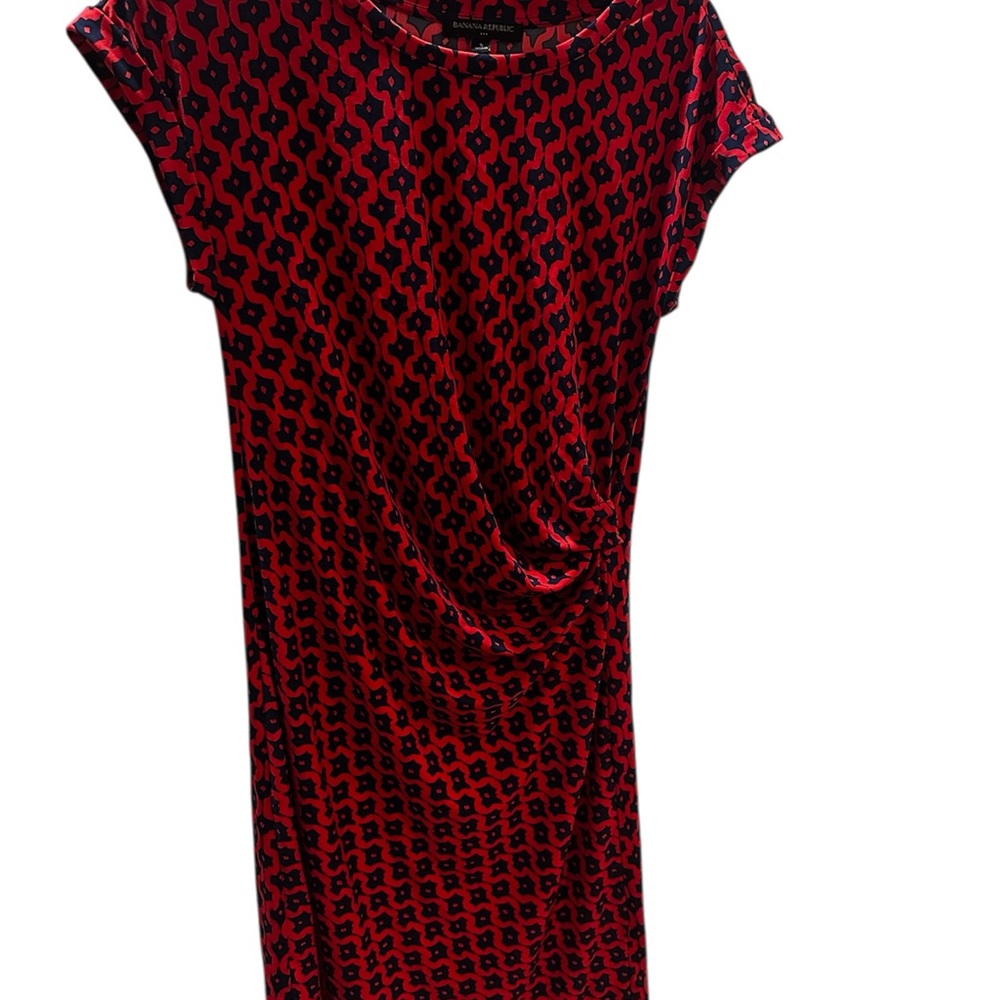 Banana Republic Red and Black Geometric Midi Dress